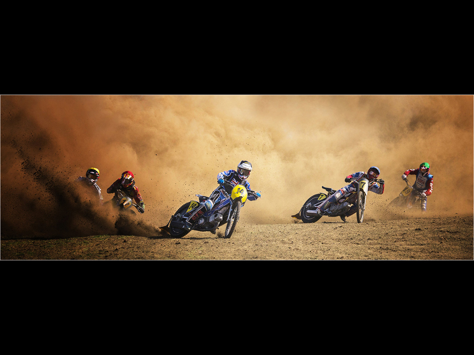 OUT OF THE DUST AT SWINGFIELD by Ian Stone